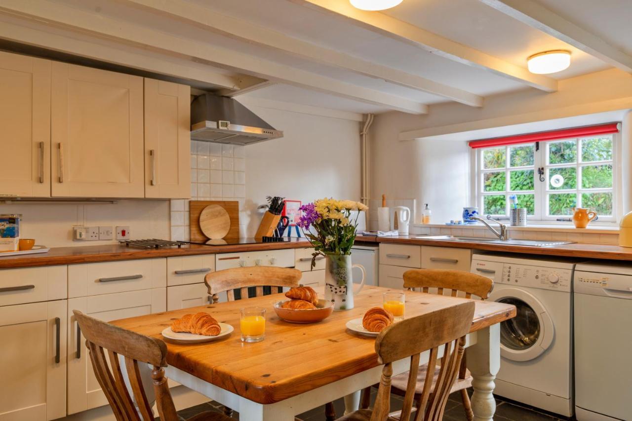 Finest Retreats - Forge Cottage Padstow Εξωτερικό φωτογραφία